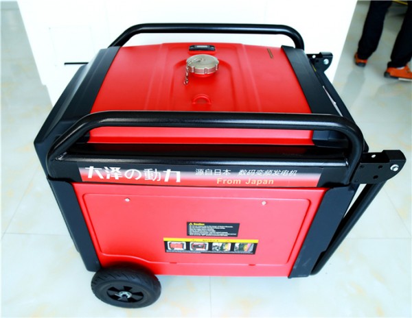 5kw數碼變頻汽油發(fā)電機 (1)